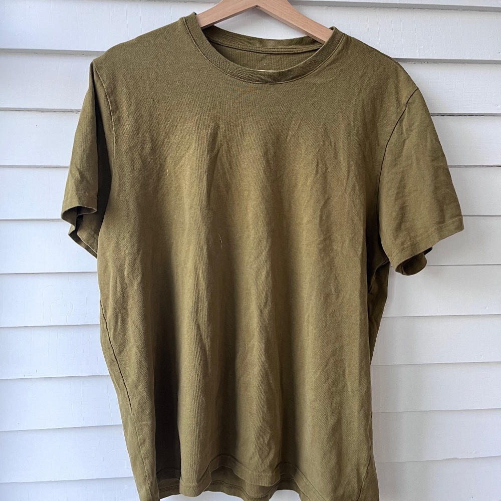Everlane Large T-shirt